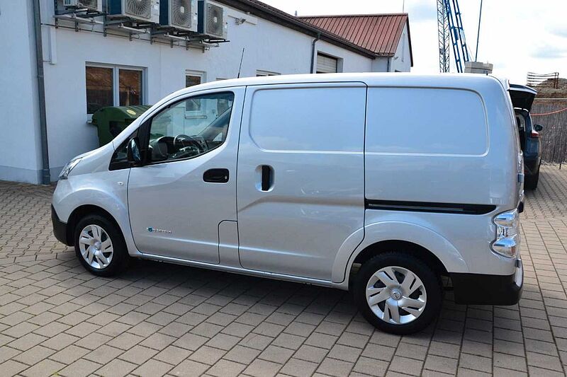 Nissan NV200 /Evalia e-Kasten Comfort 40kWh Batterie