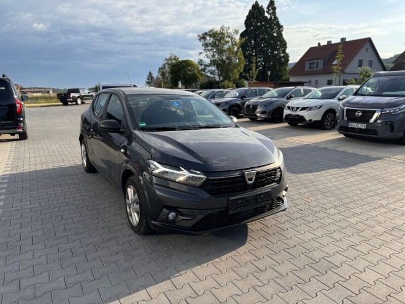 Dacia Sandero III Essential 1.0TCe LPG DAB AHK ALLWETTER