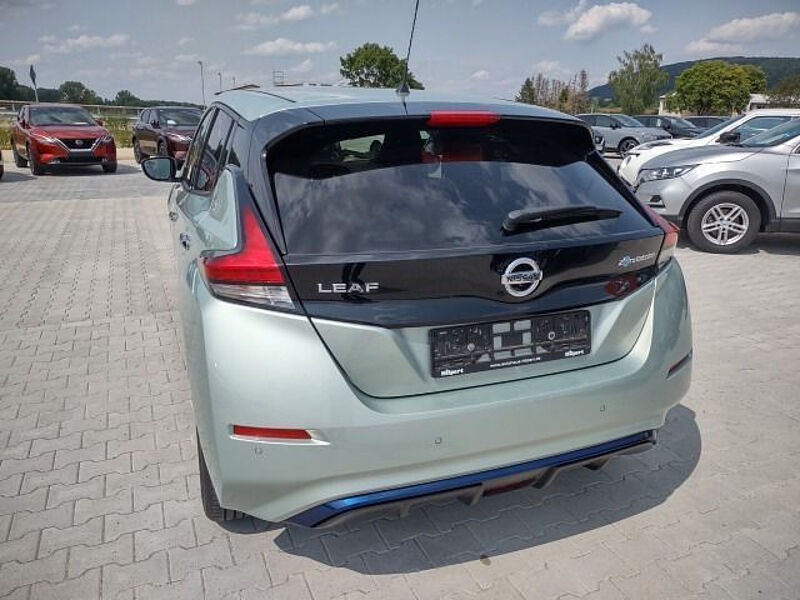 Nissan Leaf N-Connecta 40KW NAVI / Winter / Kamera