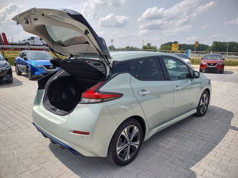 Nissan Leaf N-Connecta 40KW NAVI / Winter / Kamera