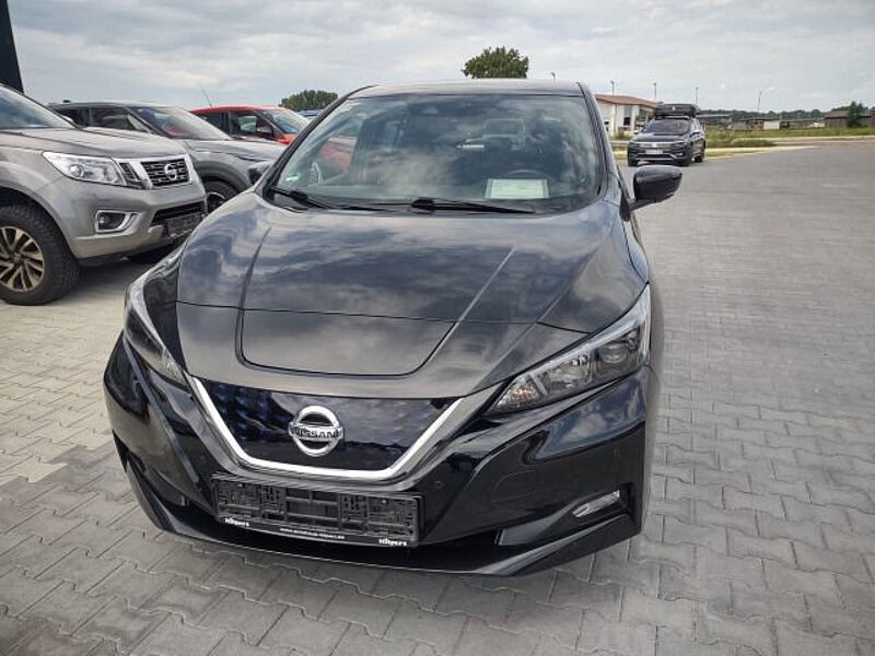 Nissan Leaf N-Connecta 40KW NAVI / AVM Kamera / Winterpaket