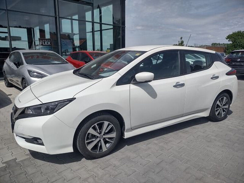 Nissan Leaf Acenta 40 KW Winter-Paket / Ganzjahresreifen