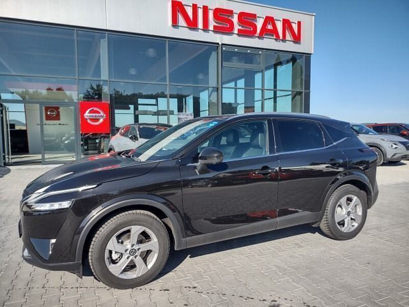 Nissan Qashqai 1.3 DIG-T MHEV 158PS Tekna Design / BOSE / NAVI AVM