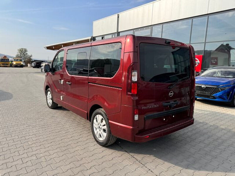 Nissan Primastar Kombi L1H1 2,8t Tekna 8Sitze Heckklappe DESIGNPAKET