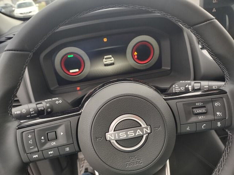 Nissan Qashqai N-Connecta e-Power 1.5 VC-T Business / NAVI / Glasdach