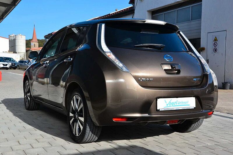 Nissan Leaf Tekna 30 kWh