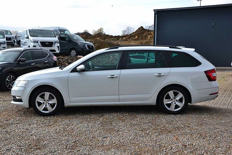 SKODA Octavia Combi Ambition