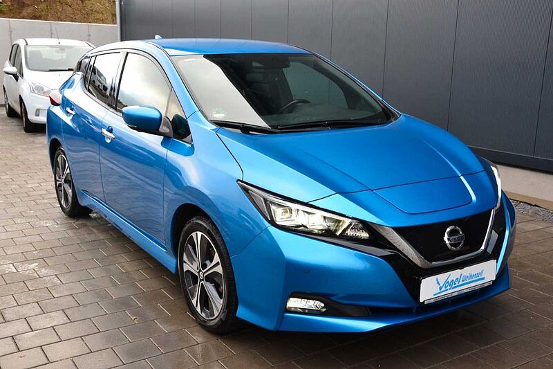 Nissan Leaf N-Connecta 40kW/h